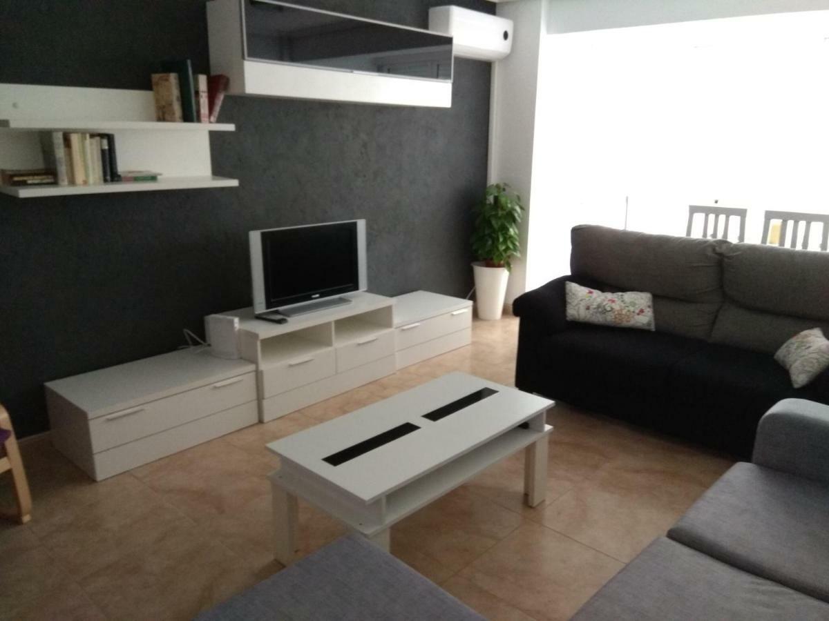 Piso Almeria Playa Luaran gambar